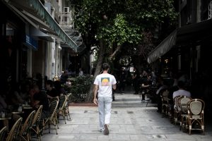 Ανοιχτά 11:00-20:00 τα καταστήματα την Κυριακή 6 Νοεμβρίου