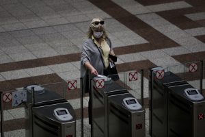 Πολυτεχνείο: Tι ώρα κλείνουν οι σταθμοί του Μετρό, σε ποιους δρόμους θα διακοπεί η κυκλοφορία