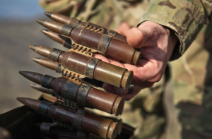 Αμερικανός ΥΠΑΜ: “Και η Ελλάδα στις χώρες που θα στείλουν ΝΕΑ ΟΠΛΑ στην Ουκρανία”