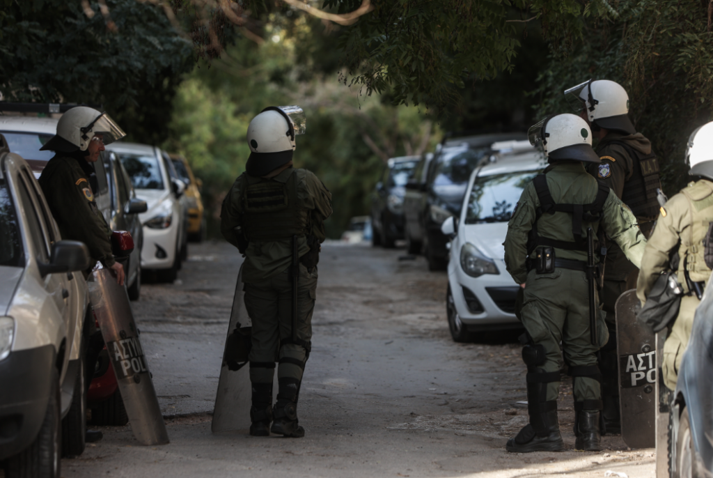 Ανακοίνωση της ΕΛ.ΑΣ. αναφορικά με τα στοιχεία της εμπρηστικής επίθεσης στο σπίτι της οικογένειας Νέστορα