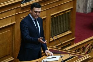 Κικίλιας για μεταναστευτικές ροές: «Αν δεν αλλάξει κάτι, η κυβέρνηση θα προχωρήσει σε πιο σκληρά μέτρα»