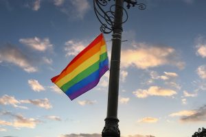 Ρωσία: Εκδοτικός οίκος ερευνάται για τυχόν «LGBTQ προπαγάνδα»