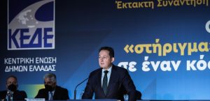 Πέτσας για πυρκαγιές: Έχουμε κατά 45% περισσότερα πτητικά μέσα από το 2019, vid