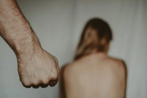 Παλαιό Φάληρο: Ψυχρός και προκλητικός ο «βιαστής με το τατουάζ» – «Ήθελα οπωσδήποτε να κάνω σεξ»
