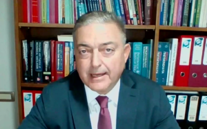 «Πάψτε να έχετε κουλτούρα ΣΥΝΩΜΟΣΙΟΛΟΓΙΑΣ», «Αυτό ξαναπείτε το»! Ωρύονται με τους ΑΝΥΠΑΚΟΥΟΥΣ, vid