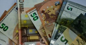Όνειρο ζωής τους να αγοράσουν τα δικαιώματα του «Last Christmas» ώστε… να μην το ξανακούσει κανείς