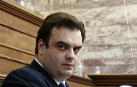 Πιερρακάκης: «Η Ελλάδα δεν μπορεί να περιμένει την αναθεώρηση του άρθρου 16 του Συντάγματος»