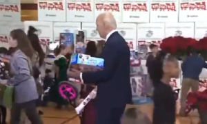 Τον έχουν ΓΡΑΜΜΕΝΟ ακόμα και τα παιδιά! Μπάιντεν ΑΠΟΣΥΡΣΟΥ, vid