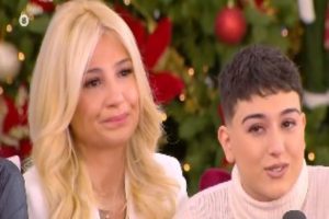 Φαίη Σκορδά: Πλάνταξε στο κλάμα, αδυνατούσε να πει μία φράση – Τι συνέβη στον αέρα της εκπομπής [βίντεο]