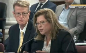 «Τα εμβόλια ίσως ΣΤΕΙΡΩΣΟΥΝ μια ΟΛΟΚΛΗΡΗ ΓΕΝΙΑ»! «Υπερβόμβα» από κορυφαία βιοχημικό, vid