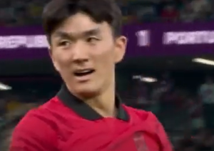 Η Ν. Κορέα «τούμπαρε» την Πορτογαλία και πέρασαν μαζί στους 16