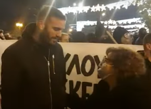 Η αγκαλιά του μπασκετμπολίστα Παππά του Παναθηναϊκού με την Μάγδα Φύσσα  – ΒΙΝΤΕΟ