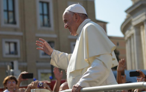 Πάνε για…ΑΠΟΣΥΡΣΗ τον Πάπα; «Υπέγραψα ότι θα ΠΑΡΑΙΤΗΘΩ αν…»