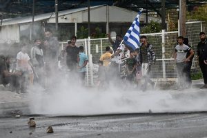 Πυροβολισμός 16χρονου: Εισαγγελική παρέμβαση μετά τις απειλές των Ρομά για αντίποινα