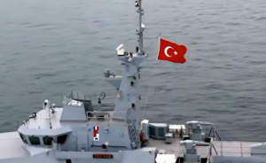 Τούρκοι πολίτες: “Φυσικά και μία ΝΥΧΤΑ ΞΑΦΝΙΚΑ θα μπούμε στην Ελλάδα”