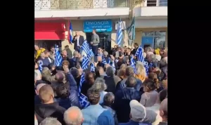 ΑΧ, ΒΟΡΕΙΑ ΗΠΕΙΡΕ!!! Ο Μητσοτάκης η ελπίδα σου;;; ΘΕΡΜΗ υποδοχή με συνθήματα «Ελλάς, Ελλάς», δείτε ΒΙΝΤΕΟ