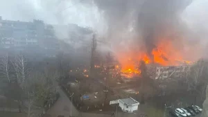 Ελικόπτερο συνετρίβη στο Κίεβο!!! Νεκρός ο υπουργός Εσωτερικών της Ουκρανίας, vid
