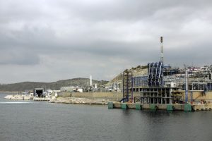 Ρεβυθούσα: Το CNBC μιλά για το ελληνικό νησί που βοηθά την Ευρώπη να αντιμετωπίσει την ενεργειακή κρίση