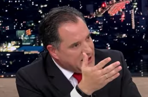 Άναψαν τα αίματα με τον Άδωνι στον «αέρα» εκπομπής – ΒΙΝΤΕΟ