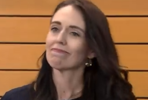 Νέα Ζηλανδία: Παραιτείται η ΧΟΥΝΤΟ-πρωθυπουργός Τζασίντα Αρντέρν