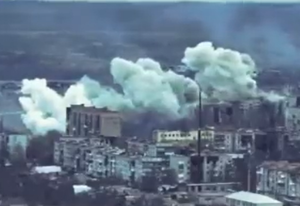 «Φλέγεται» το Μπακχμούτ!!! Οι Ρώσοι διαλύουν θέσεις των Ουκρανών – ΒΙΝΤΕΟ