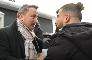 ΕΔΙΩΞΑΝ τον πρωθυπουργό του Λουξεμβούργου για να μην του ξεφύγουν αλήθειες!!! Τρομερό ΒΙΝΤΕΟ στο Νταβός