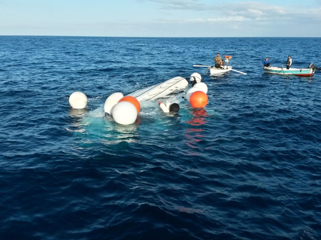 Κι άλλη λέμβος με περίπου 60 αλλοδαπούς νοτιοανατολικά των Καλών Λιμένων