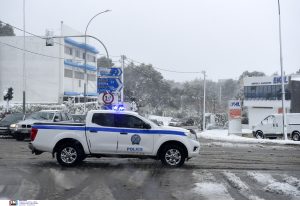 ΧΙΟΝΙΑ: Ένταση μεταξύ πολίτη και αστυνομικού – ΒΙΝΤΕΟ