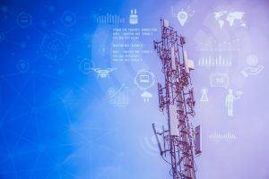 Γονείς κατάφεραν να κλείσουν κεραίες 5G σε σχολείο!!! «Τεράστιος κίνδυνος», λένε! ΒΙΝΤΕΟ
