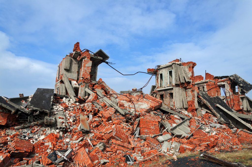 Οργή και απόγνωση στην Τουρκία για την ολιγωρία των Αρχών στις διασώσεις επιζώντων του σεισμού