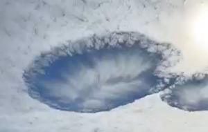 Χαϊδάρι Αττικής: Περίεργοι σχηματισμοί στα σύννεφα – ΒΙΝΤΕΟ