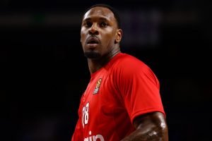 Θύματα διάρρηξης Μπολομπόι και Μπλακ στο κέντρο της Αθήνας – Τους έκλεψαν αντικείμενα μέσα από αυτοκίνητο