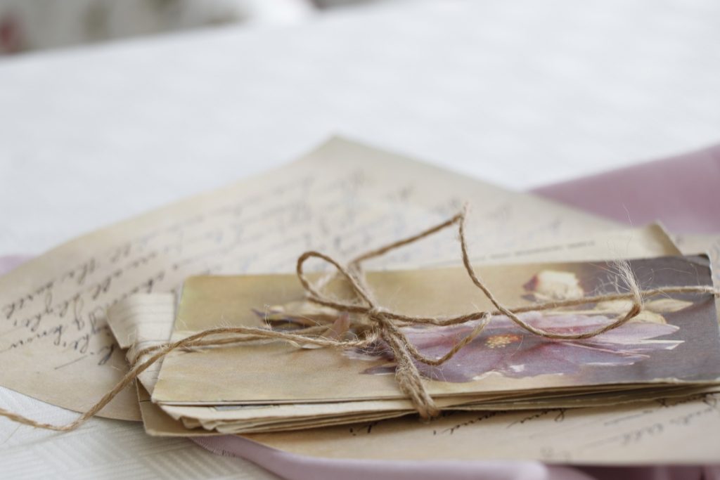 28η Οκτωβρίου – Ηράκλειο: Τα γράμματα από το μέτωπο, είναι ό,τι έχει από τον πατέρα του