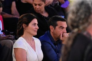 Σε αναζήτηση…αρχηγού στον ΣΥΡΙΖΑ  – Ψάχνουν πως θα αποφύγουν το 3%