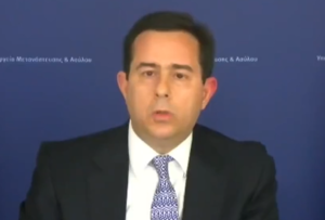 ΕΠΟΣ με Μηταράκη! Είπε στο BBC ότι λειτουργεί το μετρό Θεσσαλονίκης, vid