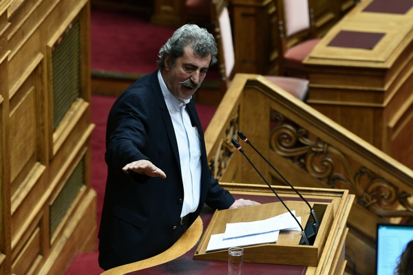 Πολάκης για δημοσκοπήσεις: «Έχει καταντήσει πρόκληση λοιπόν»