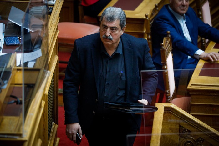 Πολάκης κατά Σταθάκη: Ο ΣΥΡΙΖΑ δεν ψάχνει για Μπέπε Γκρίλο
