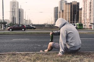 Το Άμστερνταμ ρίχνει πόρτα στους τουρίστες που θέλουν να ξεσαλώσουν – Πρώτοι στη λίστα οι Βρετανοί
