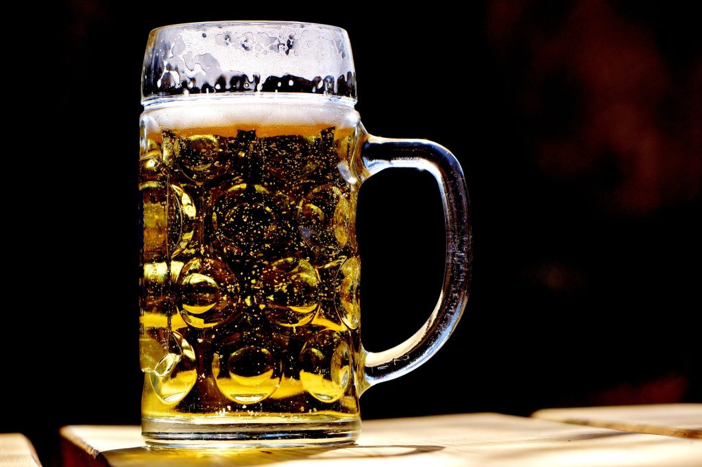 Επαναστατική εξέλιξη: Έρχεται η μπύρα σε… σκόνη – Μια ζυθοποιία κάνει την αρχή