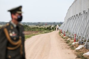Επέκταση φράχτη στον Έβρο: Έπιασαν δουλειά τα πρώτα βαριά μηχανήματα, vid