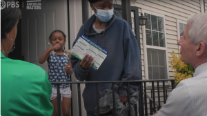 Απόλυτο ΒΙΝΤΕΟ: Όταν ξεφτίλισαν τον Φάουτσι σε φτωχογειτονιές για το εμβόλιο! Πήγαινε πόρτα-πόρτα