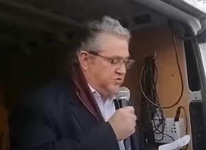 Της κακομοίρας με τα Γαλλικά του Κουτσούμπα – Έπος στο Παρίσι, ΒΙΝΤΕΟ