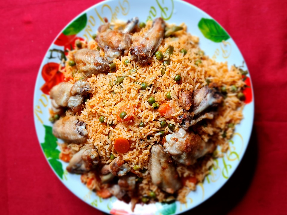Τηγανητό ρύζι με κοτόπουλο