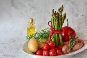 Τρυφερά σπαράγγια στην κουζίνα – Πώς να τα καθαρίσετε και τι να φτιάξετε