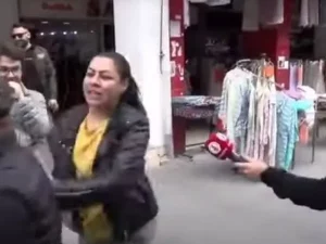 ΤΟΥΡΚΙΚΗ ΠΑΝΤΟΦΛΑ! Είπε ότι θα ψηφίσει Ερντογάν και η σύζυγος τον χτύπησε μπροστά στην κάμερα