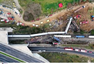 Δίδυμες αδελφές και η ξαδέρφη τους μεταξύ των νεκρών στα Τέμπη