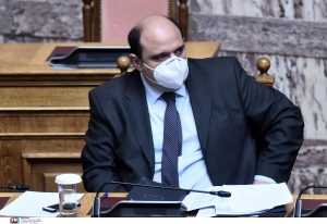 Στην Λάρισα ο Τριαντόπουλος για τον συντονισμό των ενεργειών στήριξης των οικογενειών των θυμάτων