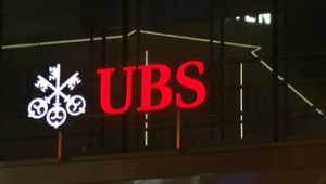 Ελβετία – Ηγέτης Σοσιαλδημοκρατών: “Η εξαγορά της Credit Suisse από την UBS δημιουργεί τεράστιο κίνδυνο για τη χώρα”