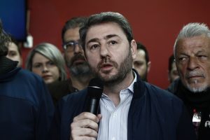 Ανδρουλάκης: “Ο Μητσοτάκης ήρθε ως αρχάγγελος του φιλελευθερισμού” (video)