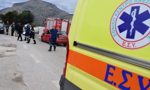 Πανικός στη Χαλκίδα: Ξέχασε να βάλει χειρόφρενο και το αμάξι του «έφυγε» στη θάλασσα